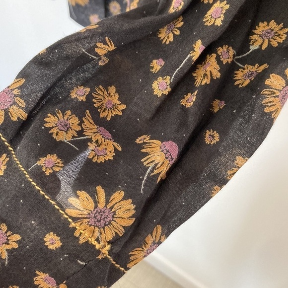 Free People Never A Dull Moment Floral Blouse - Picture 6 of 7